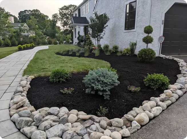 Mulch Installation in Cumming project 4