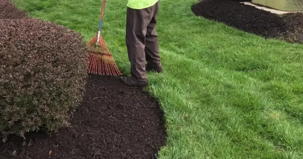 Mulch Installation in Cumming project 6